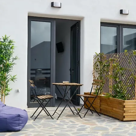 Maar House Lajares